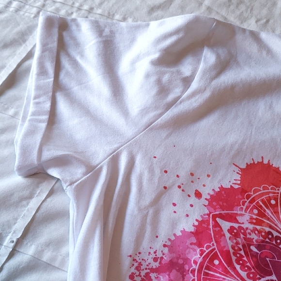 🌷PIXIE LADY - Multicolored Watercolor Lotus Crewneck Tee - Size 1X - Picture 5 of 6